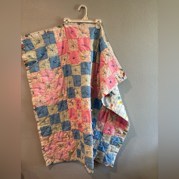 Other - Colorful Patchwork Quilt vintage handmade